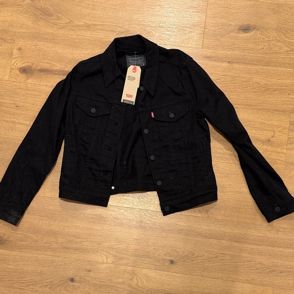Levi's Women's Classic Black Jean Jacket